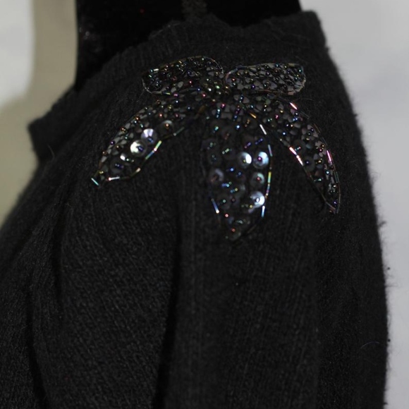 Jump In Silk Cotton Bland Black Sweater (M) - Picture 4 of 7